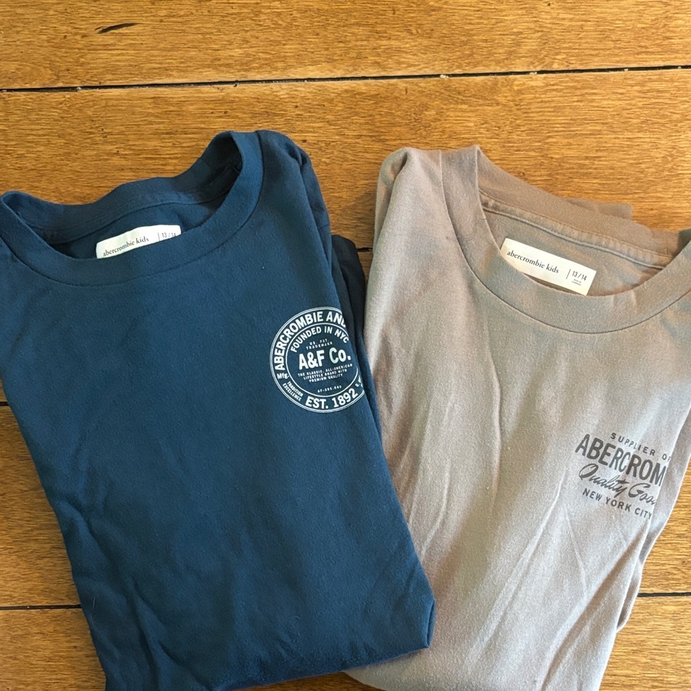 Abercrombie Kids Navy and Light Gray Long Sleeve Tees